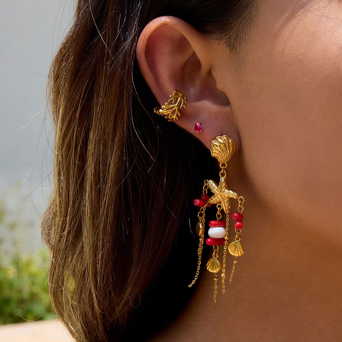 boucle-doreille-acier-chirurgical-Oceane-modele2-portees-par-mannequin2