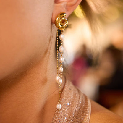 boucle-doreille-acier-chirurgical-Perliaportees-par-mannequin2