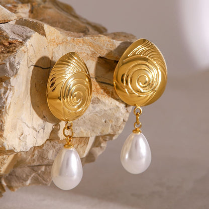 boucle-doreille-acier-chirurgical-Coquia-sur-presentoir