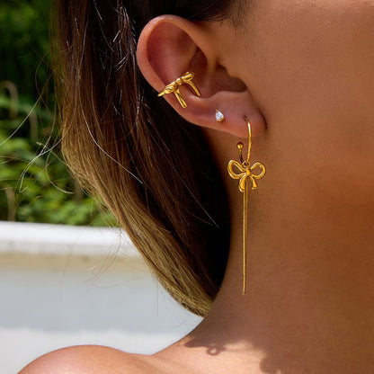 boucle-doreille-acier-chirurgical-Spring-portees-par-mannequin