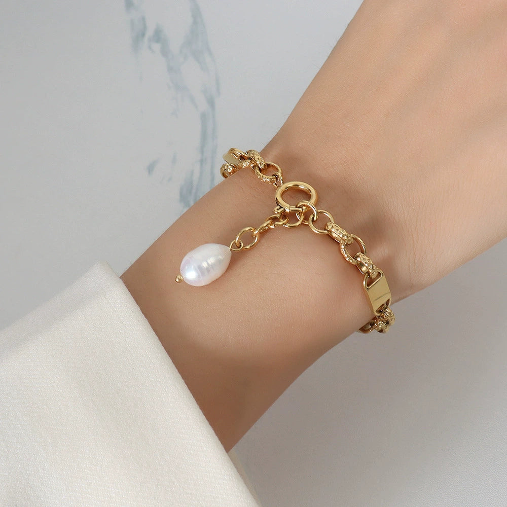 bracelet-en-perle-Nathalie-vue-de-pres