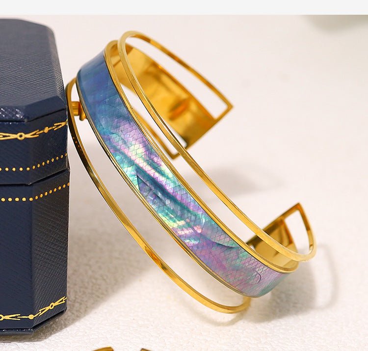 Gold Plated Bracelet "The Ocean" - Kiwified Emerald