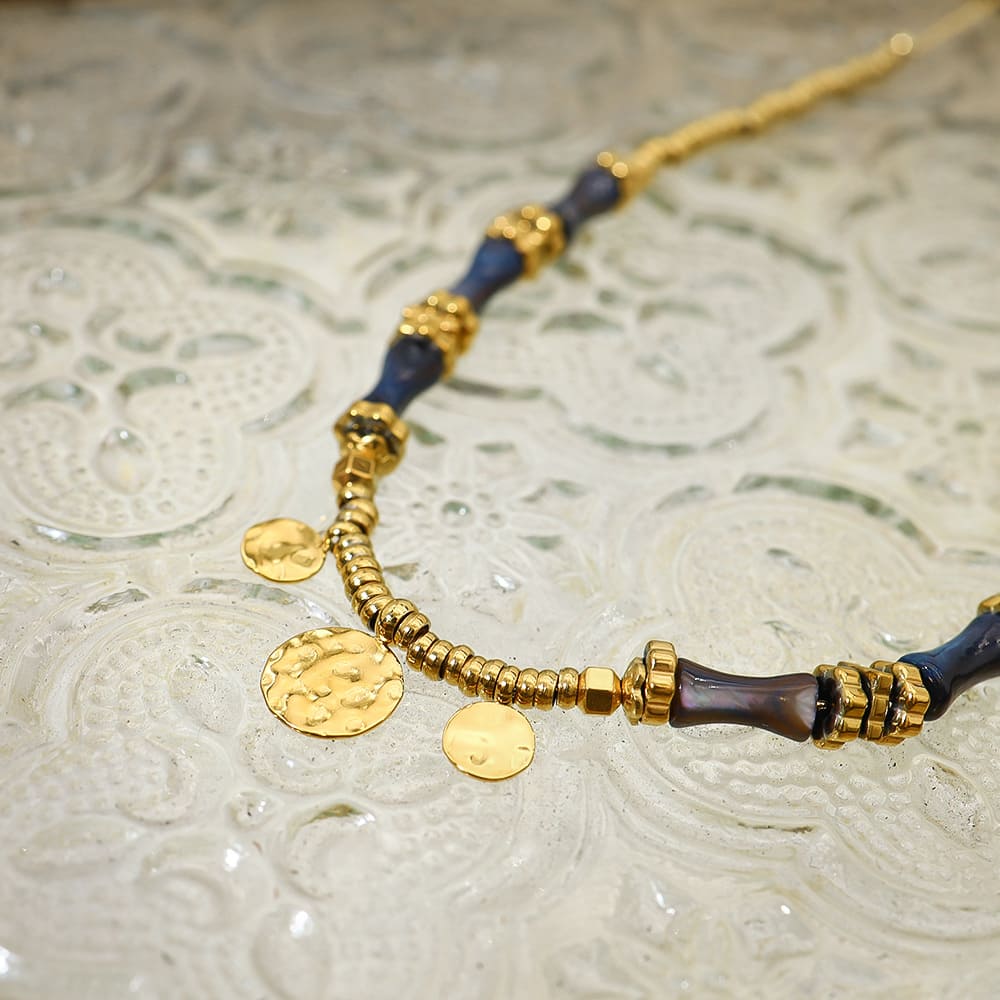 Gold Plated Necklace "Journey to India" - Kiwified Emerald