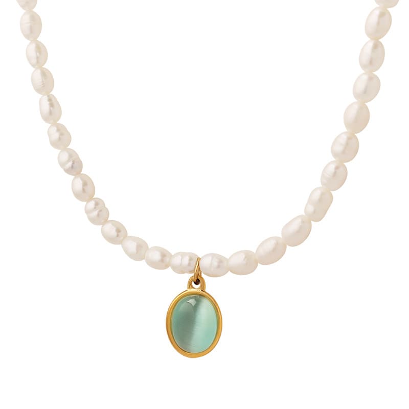 Gold Plated Pearl Necklace with cat eye stone "Justine" - Kiwified Emerald